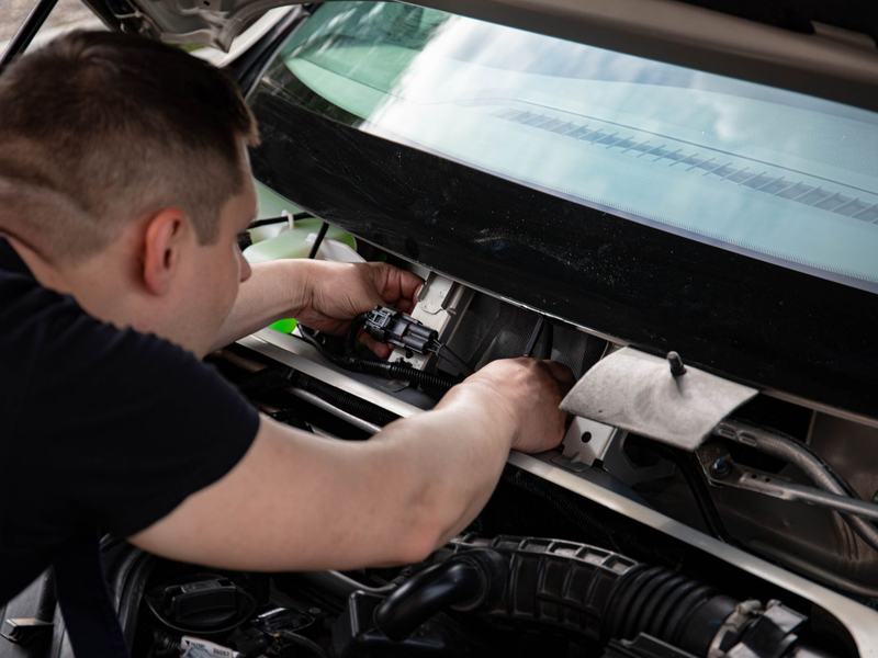 Windshield replacement in Sioux City area, IA
